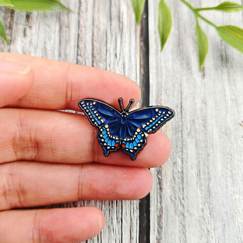 Original Design Vintage Metal  - Vintage Collectible Pins ulasan dan harga