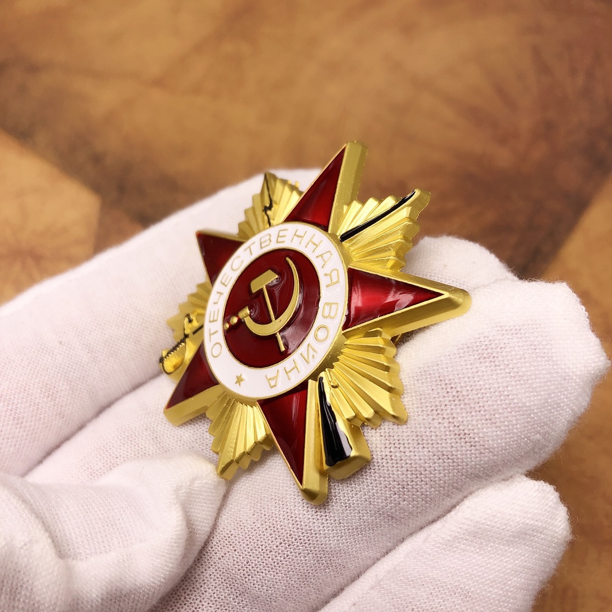 Soviet WWII Victory Medal - Ru - Vintage Collectible Pins ulasan dan harga